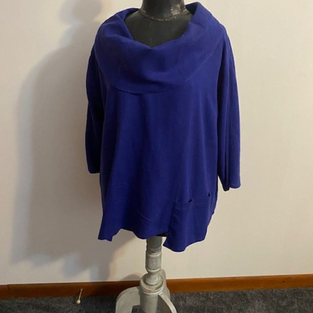 Caribe Vintage Royal Blue Limen Blend Cowl Neck top, size L